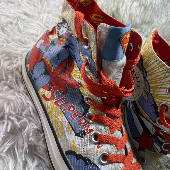 Superman Converse sneakers - Picture 8 of 8